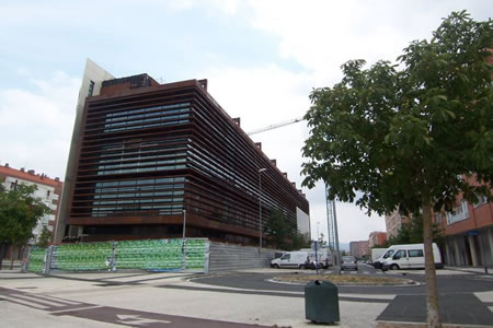 Instalaciones generales del edificio sede del I.N.S.S. de Vitoria
